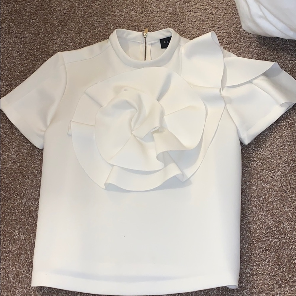White ruffle too
